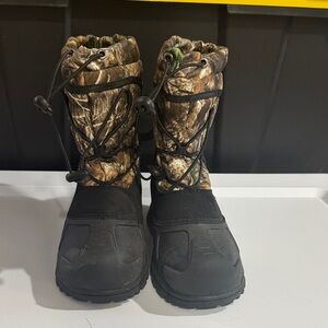 Camouflage Winter Boots